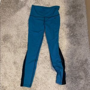 Nike dri-fit medium women’s workout pants